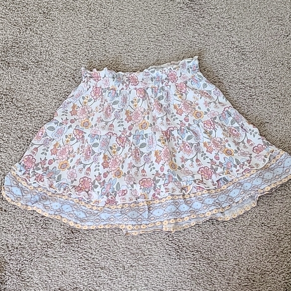 White and Pink Floral Mini Skater Skirt - Picture 1 of 11